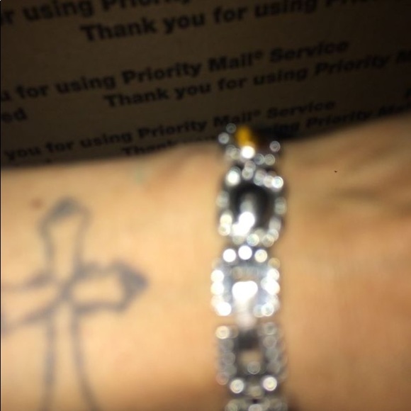 Beautiful Ladies watch trade$120.00 main image 7